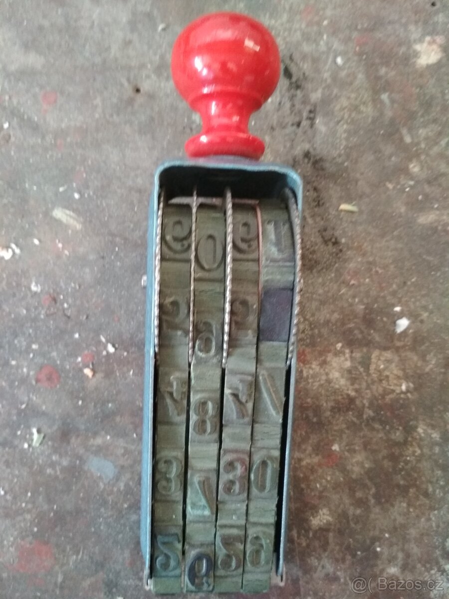 Prodám staré razítka - 2