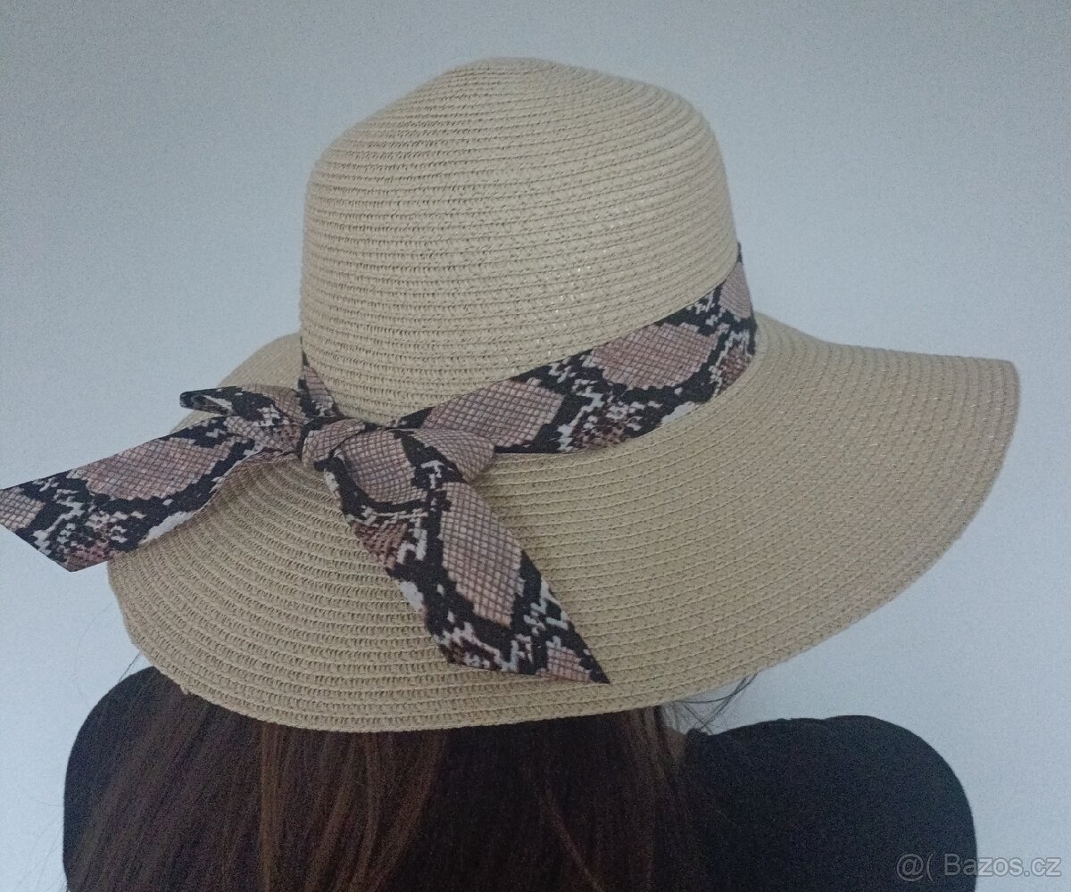 Nový klobouk s regulací vel 57 - 2
