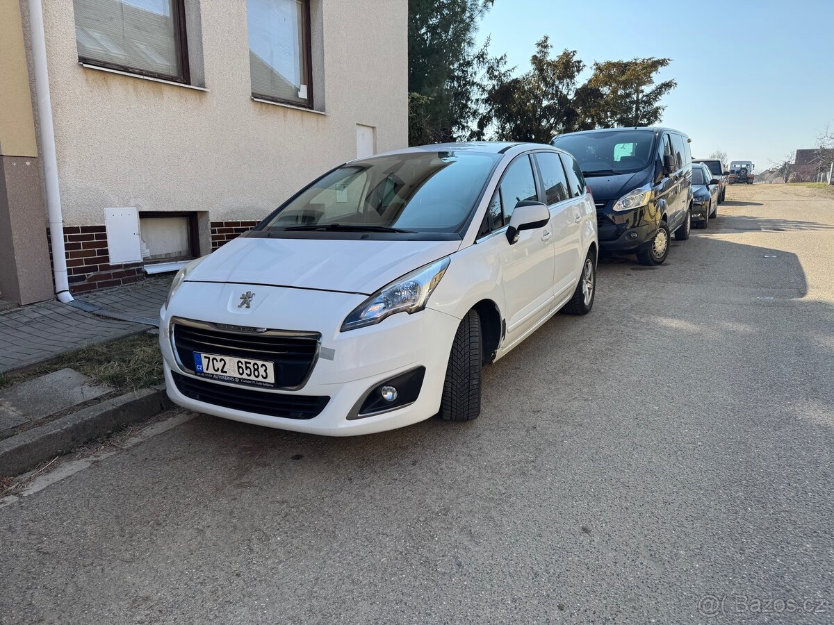 Peugeot 5008 1.6 HDi - 2