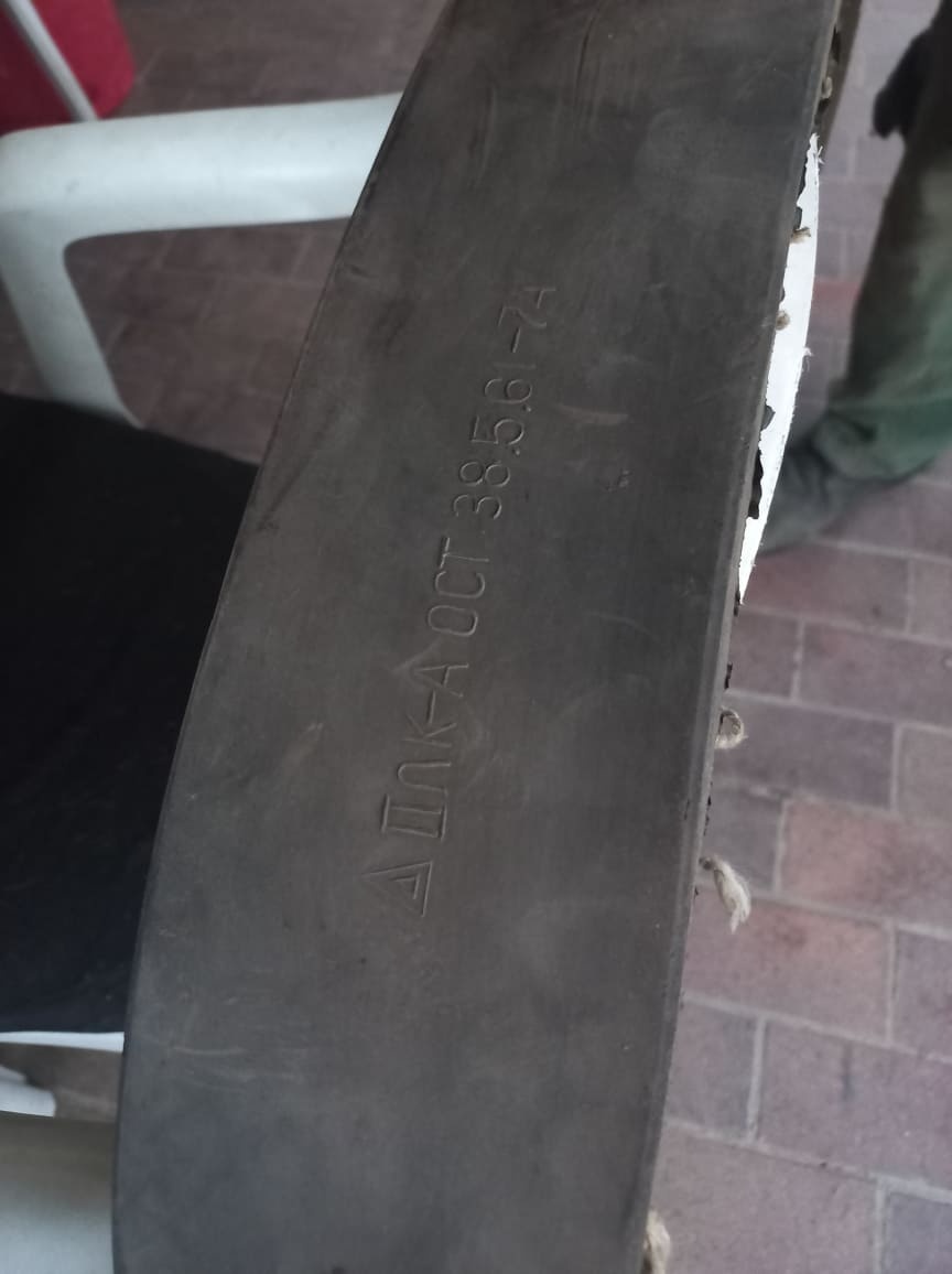 PRODÁM KLÍNOVÉ ŘEMENY - 2