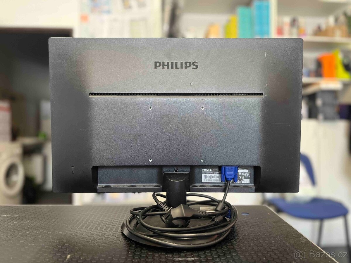 Full HD 22" monitor Philips 223V5LSB - 2