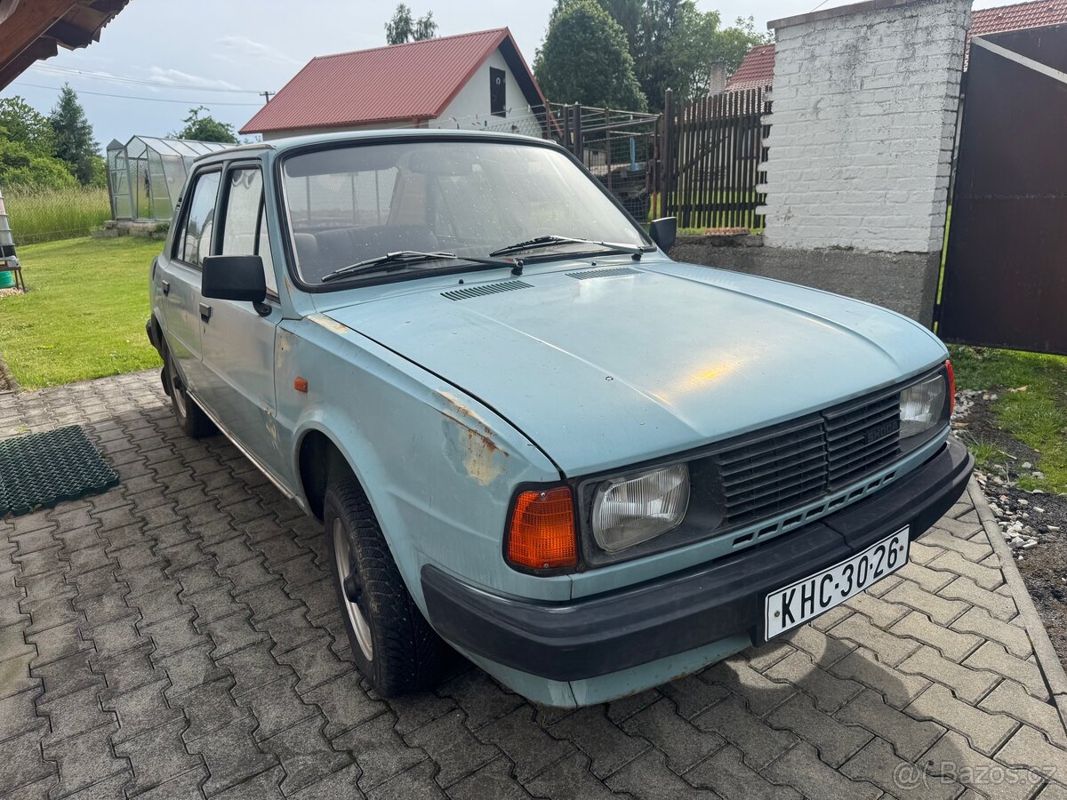 Škoda 105 - 2