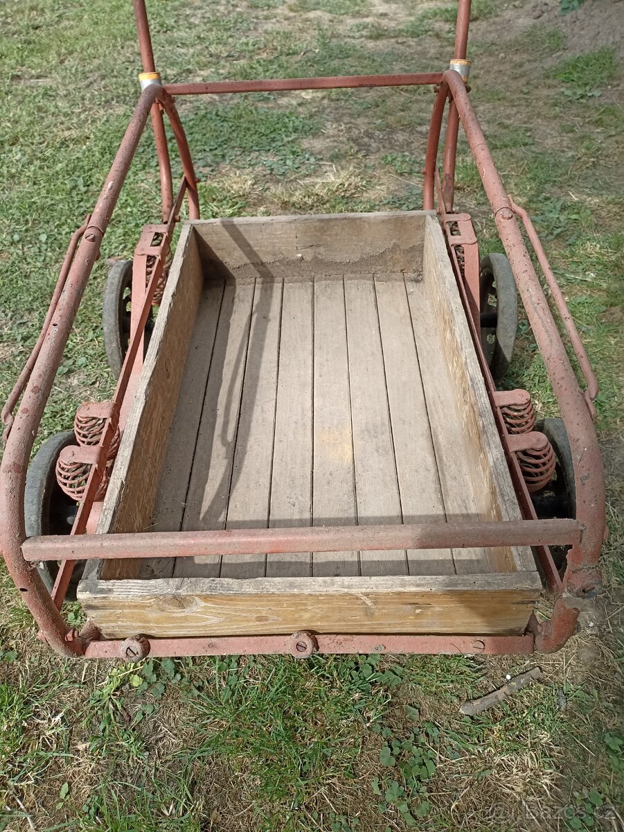 Vozík ze starého kočárku - 2