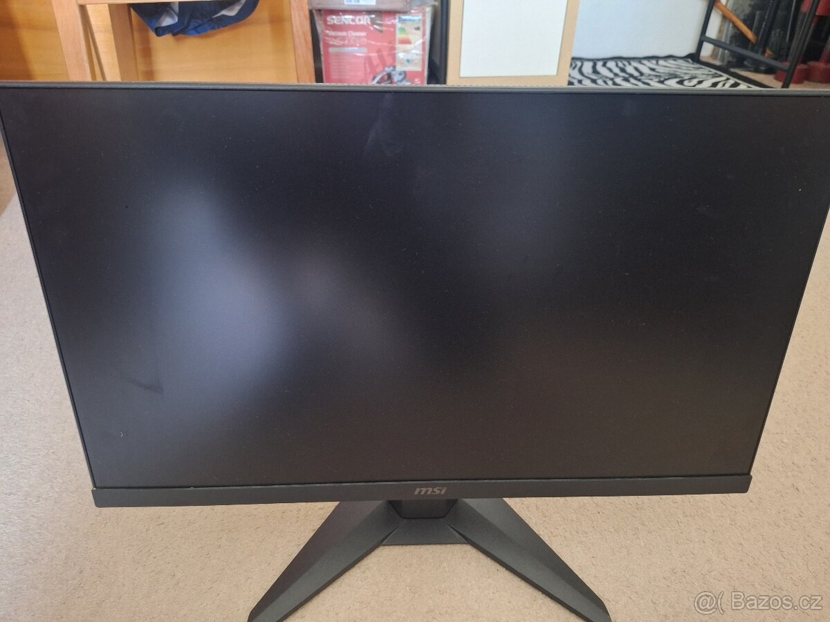 24.5" MSI MAG 256F - 2
