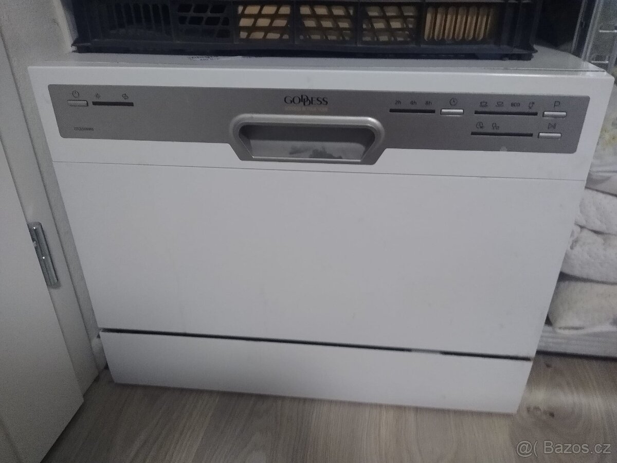 myčka nádobí Goddess DTC656MW8F - 2