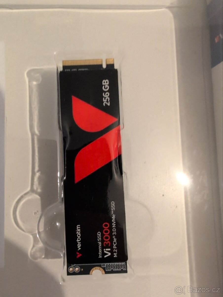 Verbatim Vi3000 256GB NVMe M.2 SSD - 2