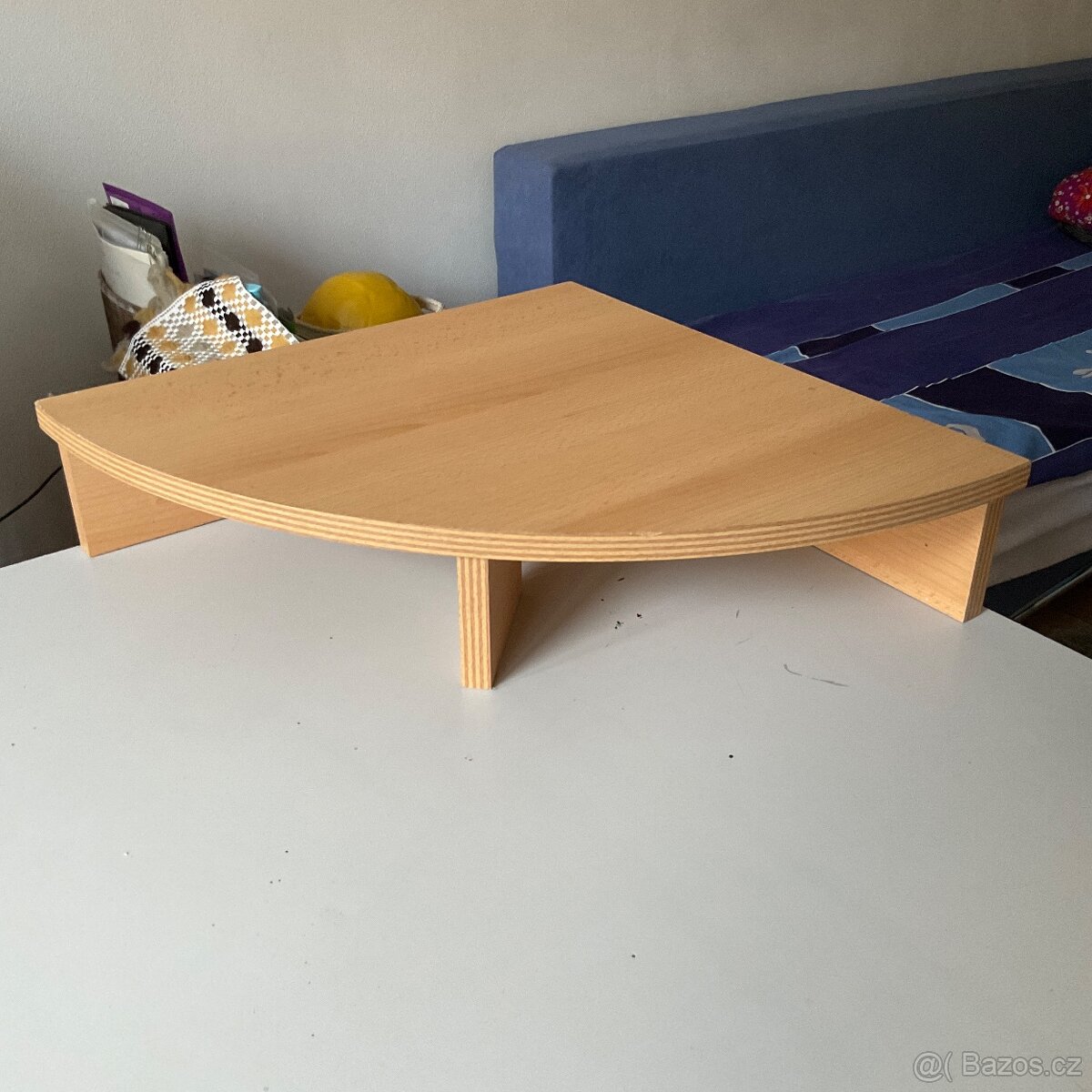 Rohová PC polička- 40 x 40 x 56 cm - 2