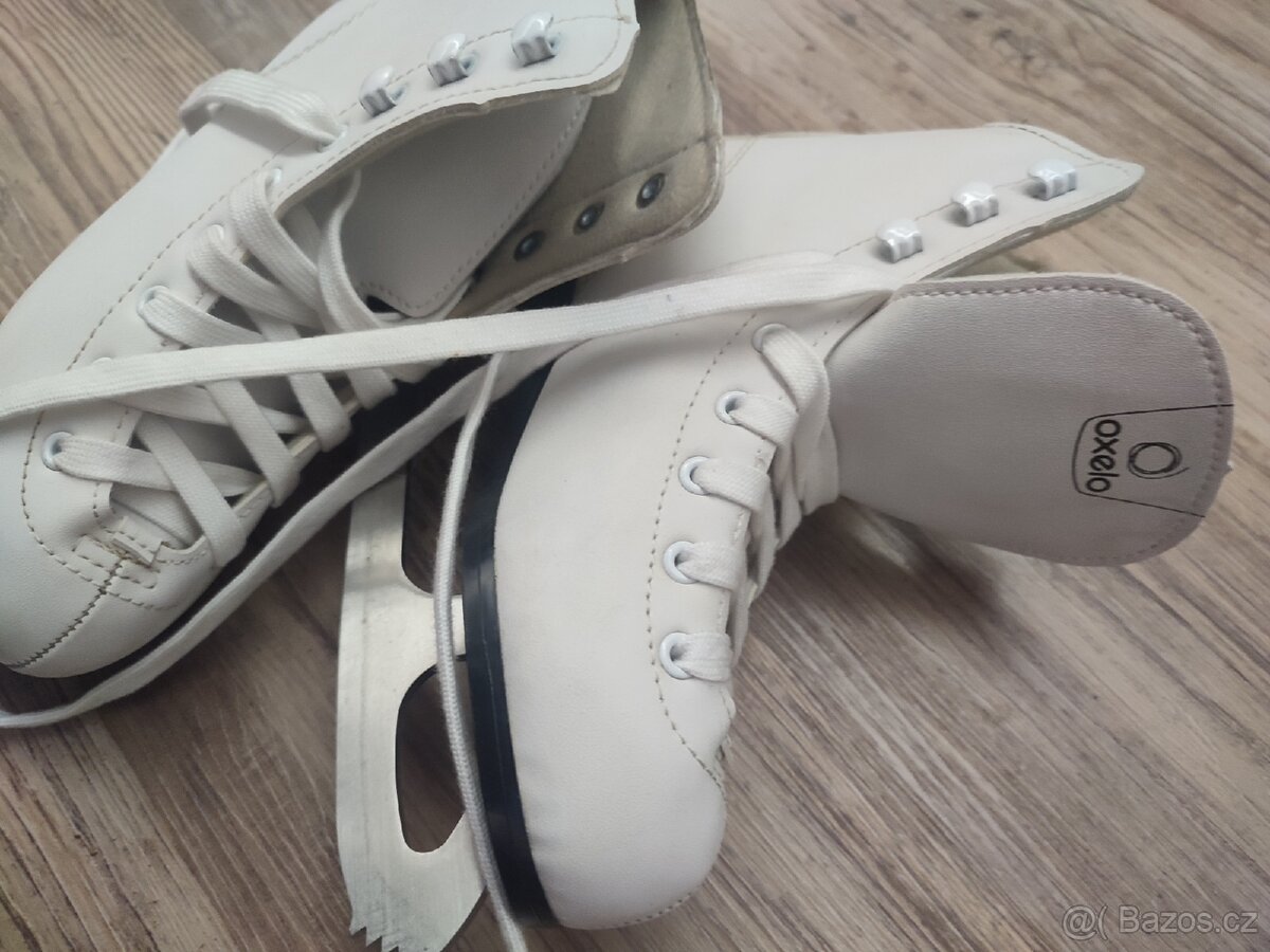 Dívčí brusle Oxelo Decathlon - 2