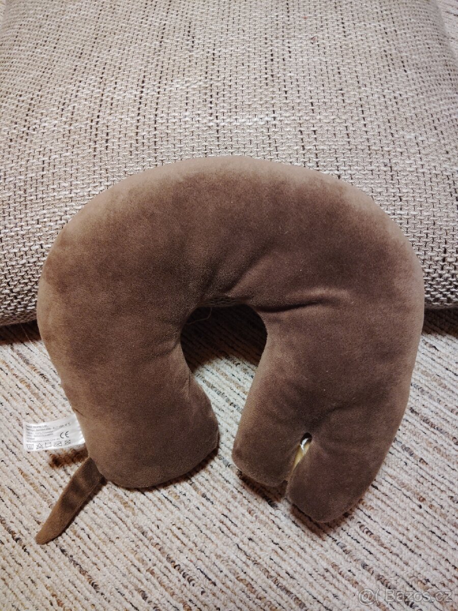 Polštářek za krk - 2