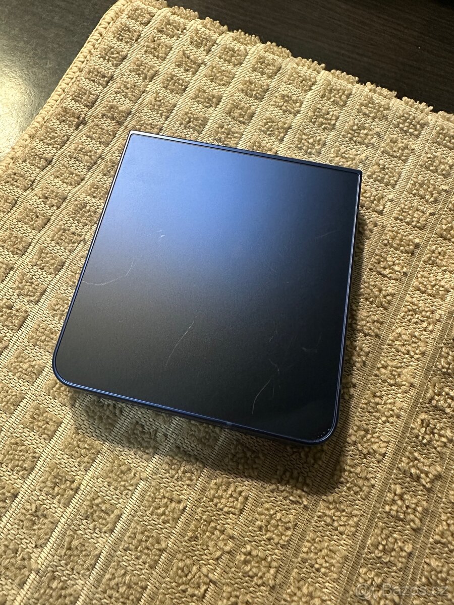 Samsung Galaxy Z Flip 7 – Modrý, 256 GB - 2