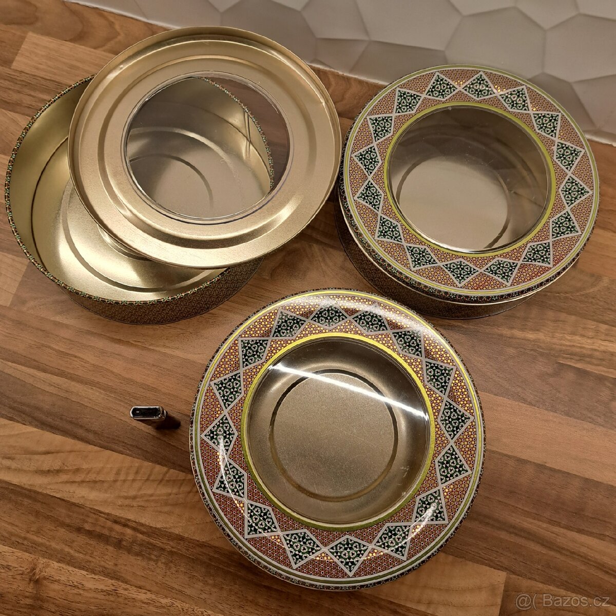 Ozdobná plechová krabice na cukroví - 2