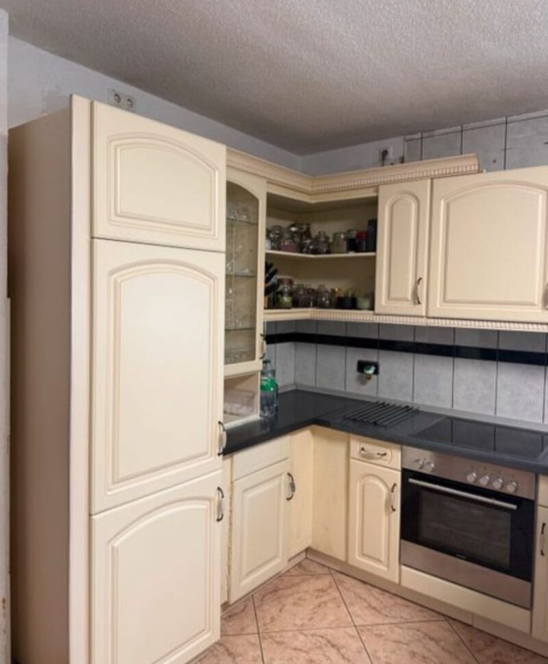 Krásná velká venkovská kuchyně se spotřebiči,5825 - 2