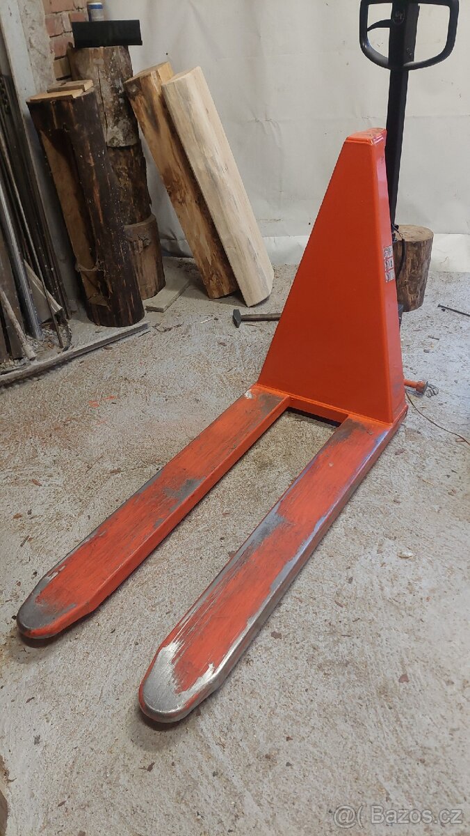 Vysokozdvižný paletový vozík - 2