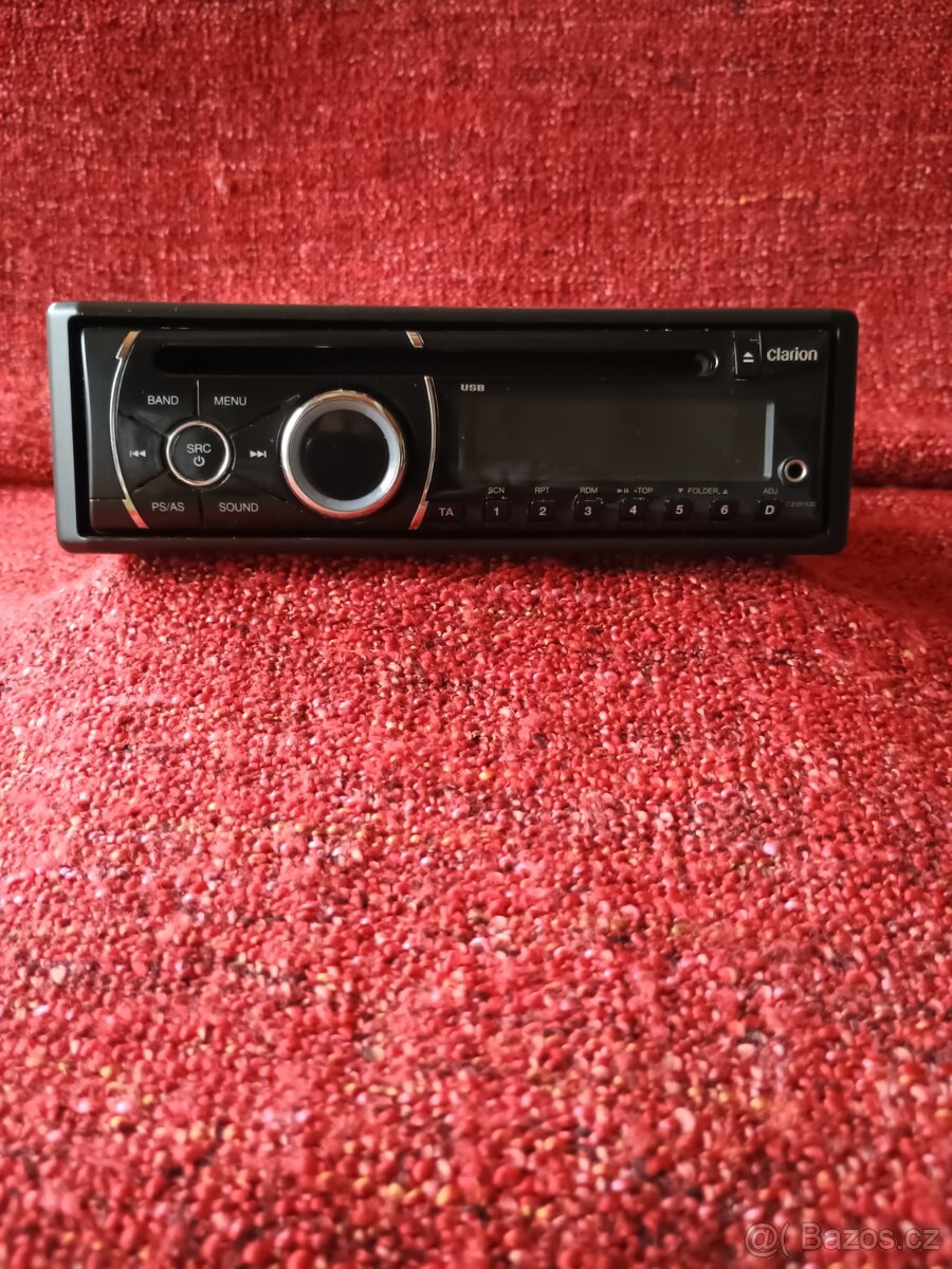 Autorádio Clarion CZ200E - 2