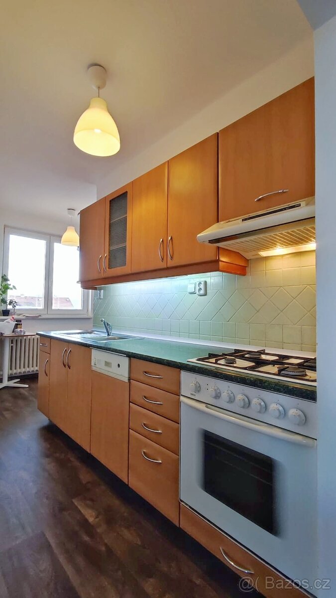 Kuchyně + trouba + myčka (kuchyňská linka) - 2