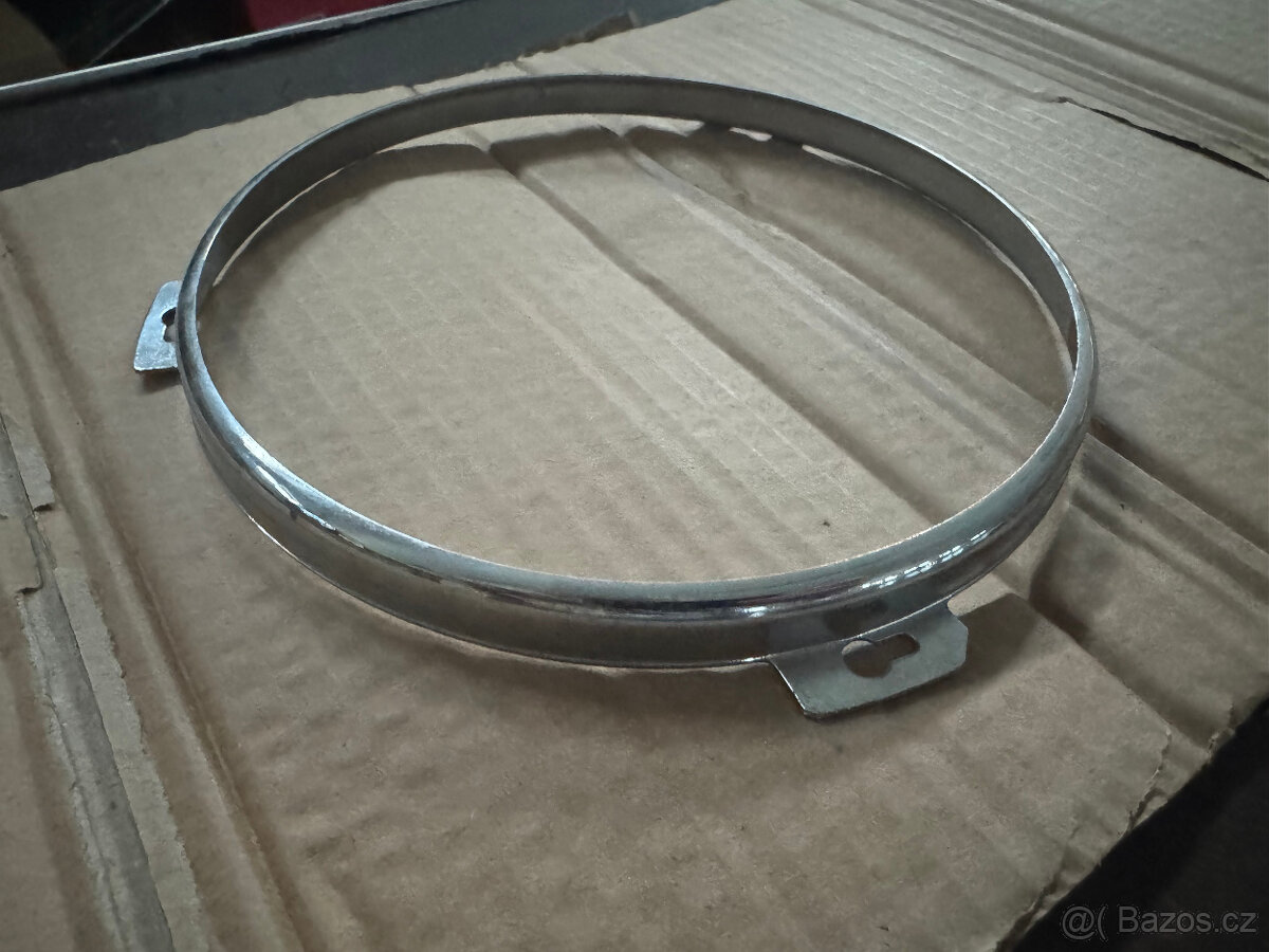 LADA, VAZ, ŽIGULI - VNITŘNÍ RÁMEČEK SVĚTLOMETU - 2