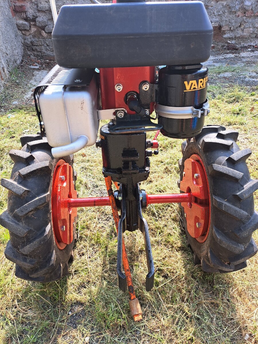 Traktor tera vari - 2