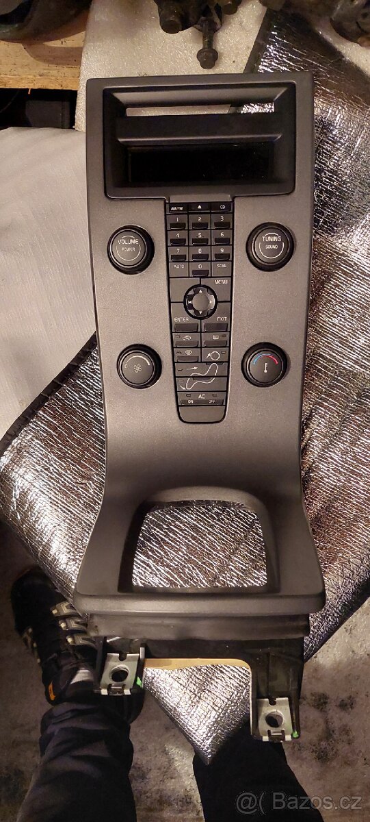 Volvo V50 na díly - 2