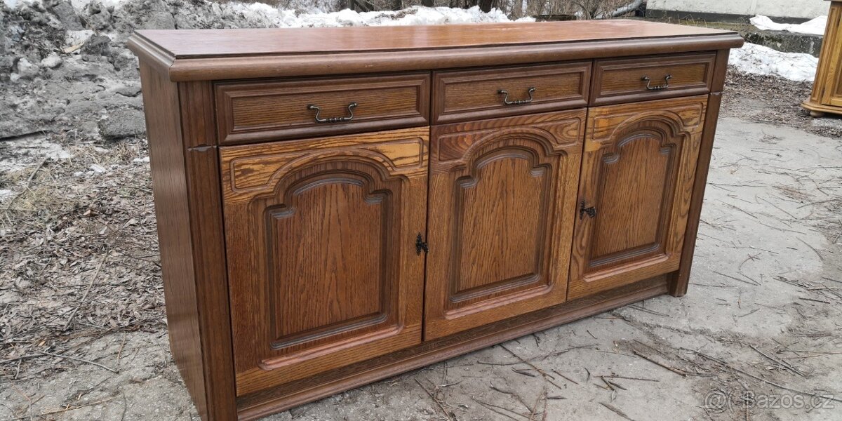 Rustikální masivní komoda - 2
