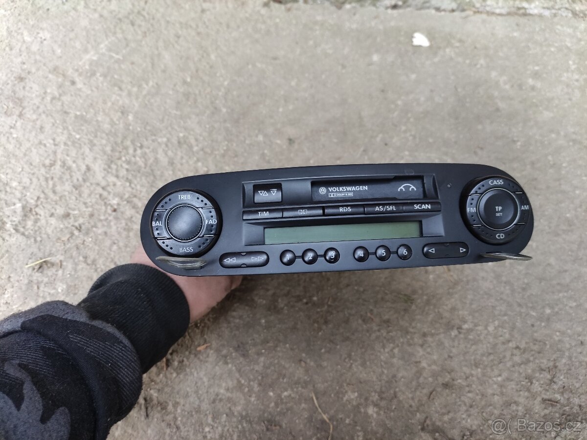 Orig. Rádio + CD měnič New Beetle - 2