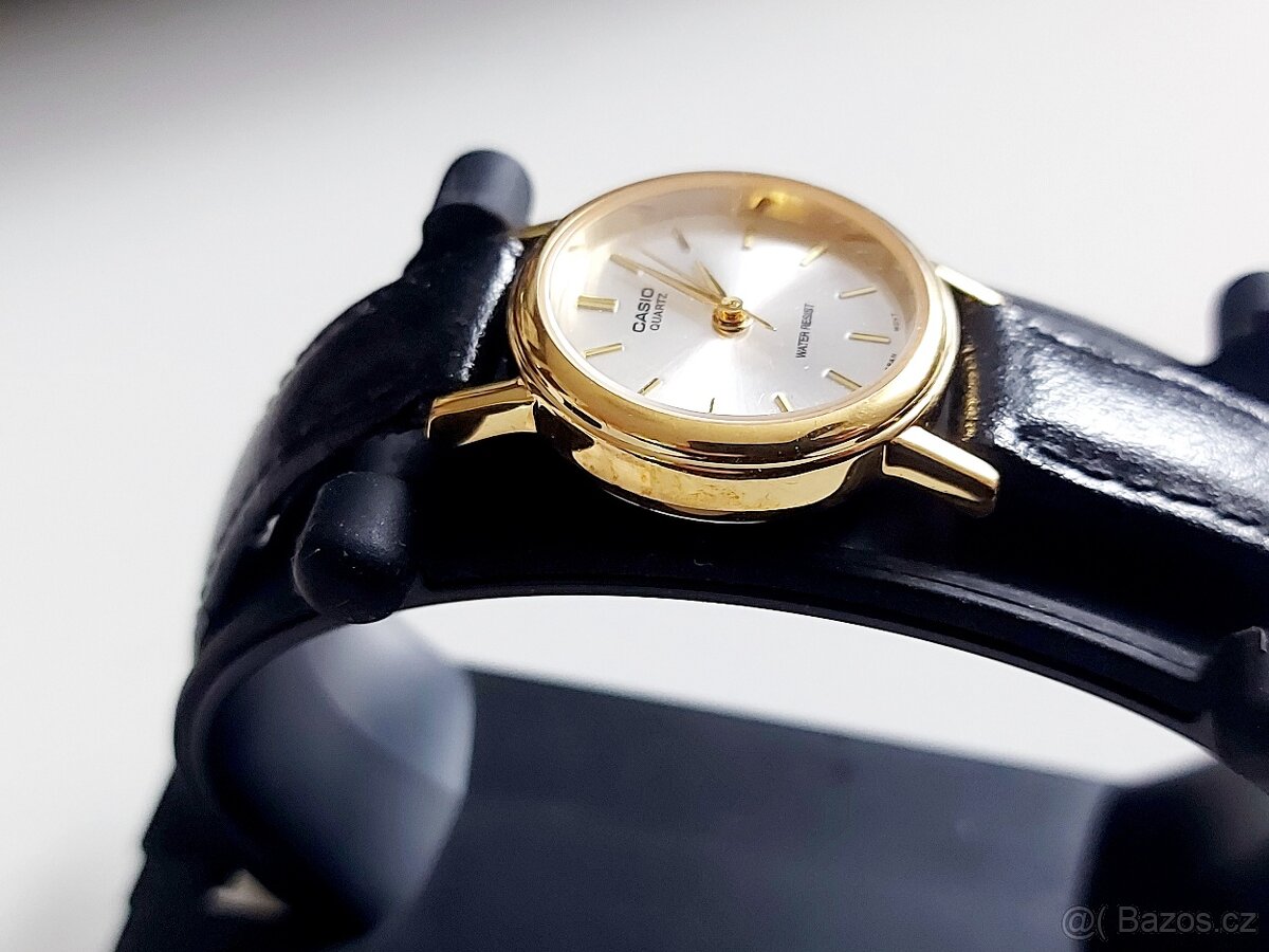 damske hodinky casio - 2