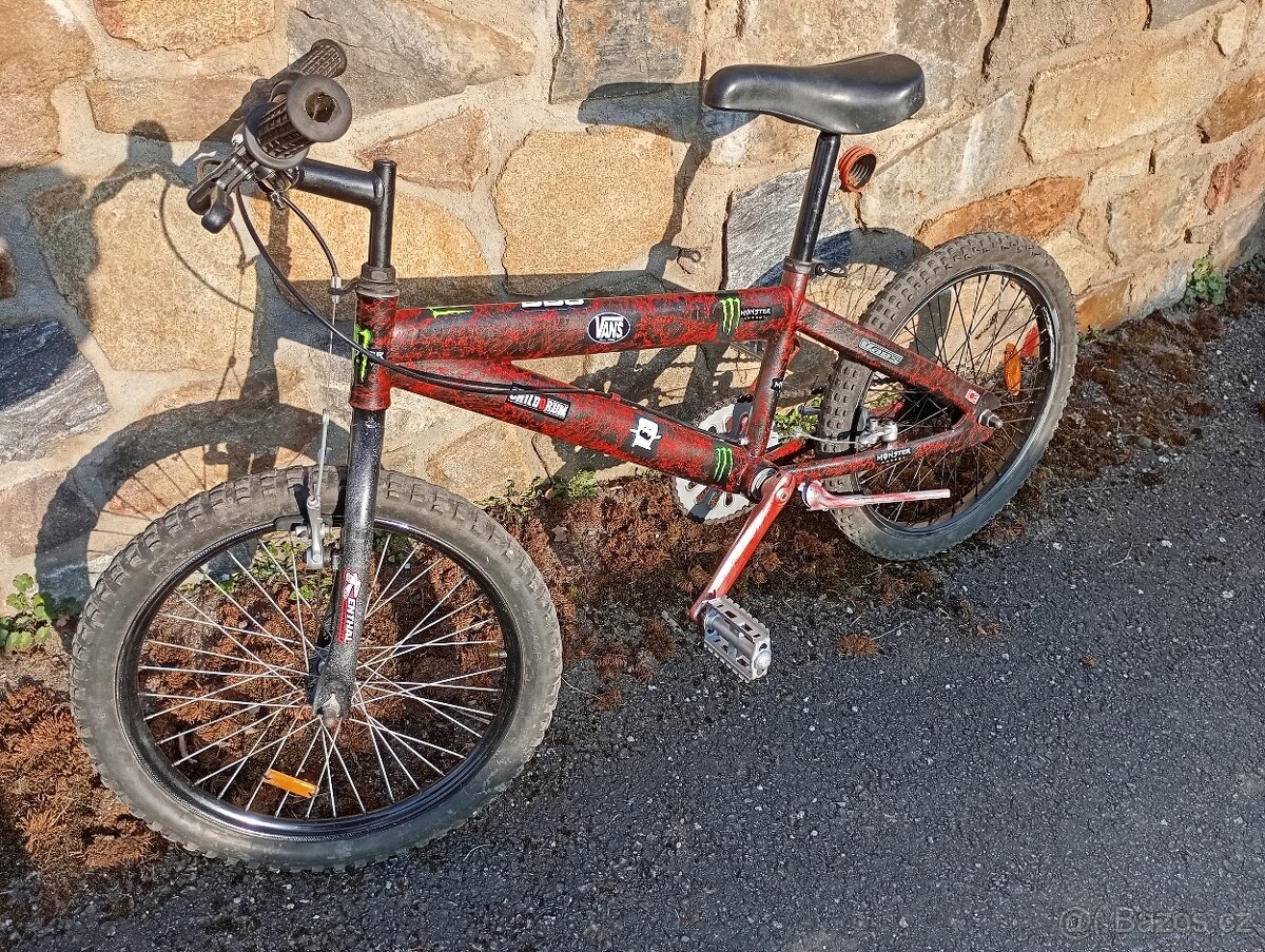 Dětské kolo, velikost kol 20 - 2