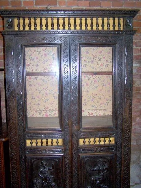 Velmi stará vitrínová skříň, knihovna - 2