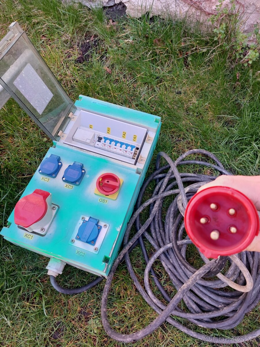 Stavební rozvaděč se stojanem - 2