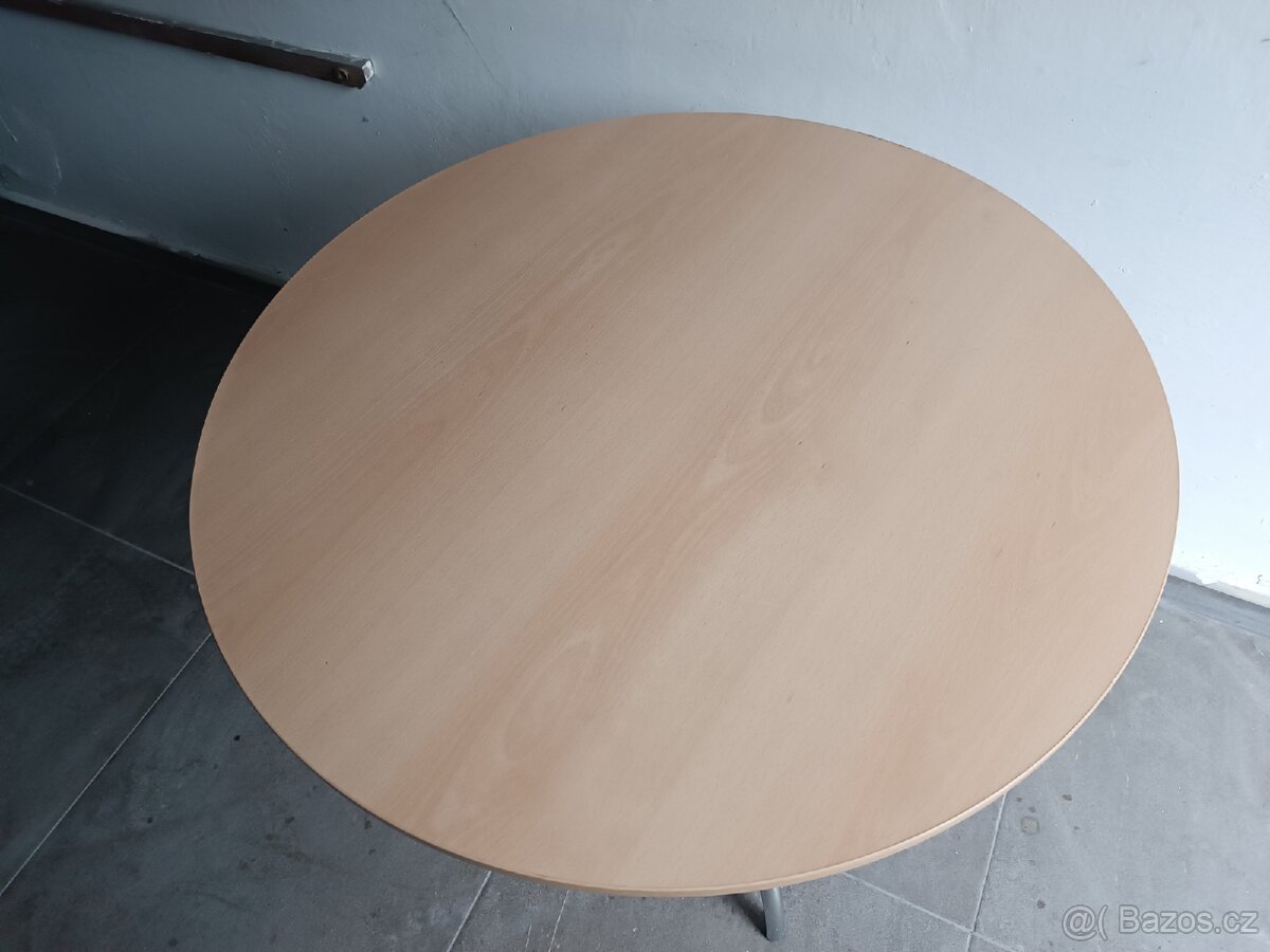 Stůl kulatý - 2