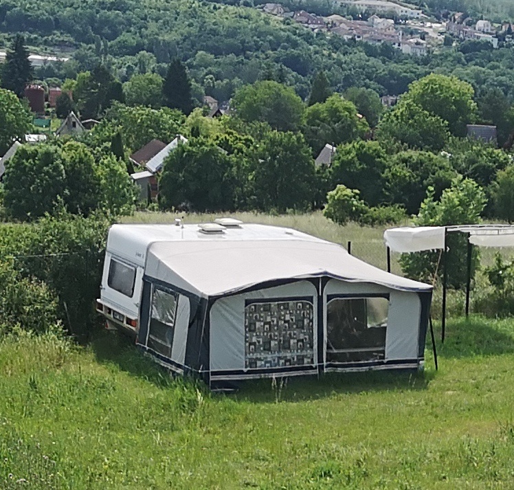 Prodám obytný přívěs karavan - 2