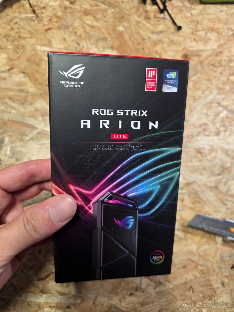 ASUS ROG Strix Arion Lite (ESD-S1CL) SSD NVME AURA case - 2