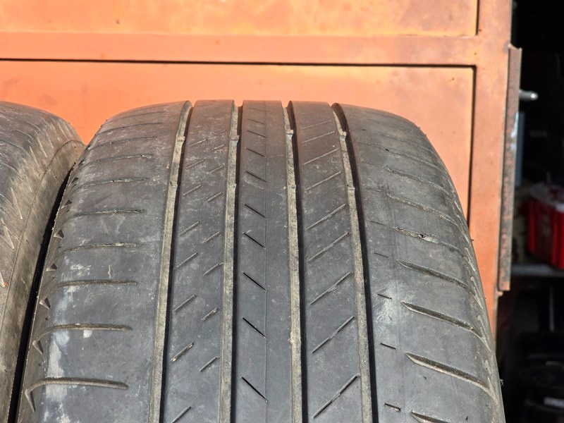 Letní Bridgestone 235/55/19 - 2