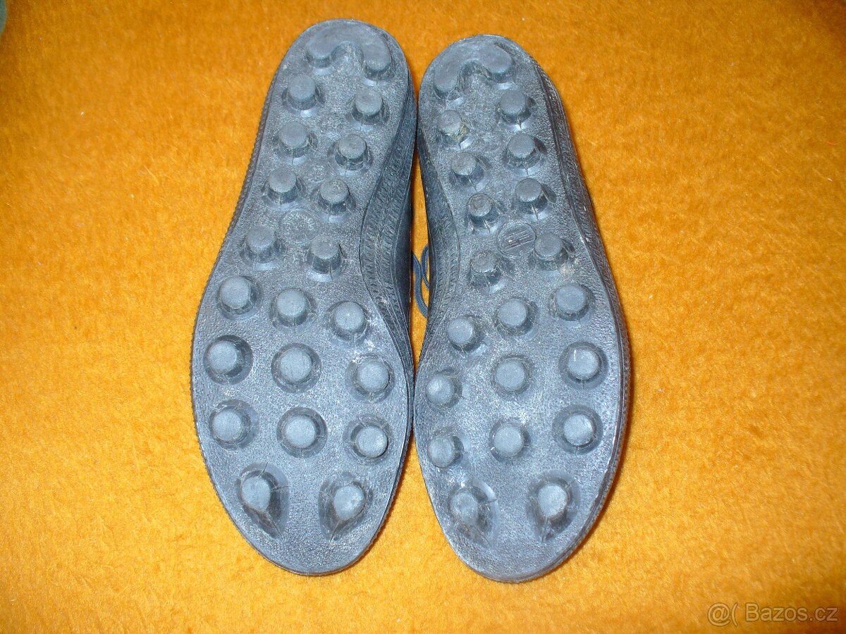 Retro kopačky - 2