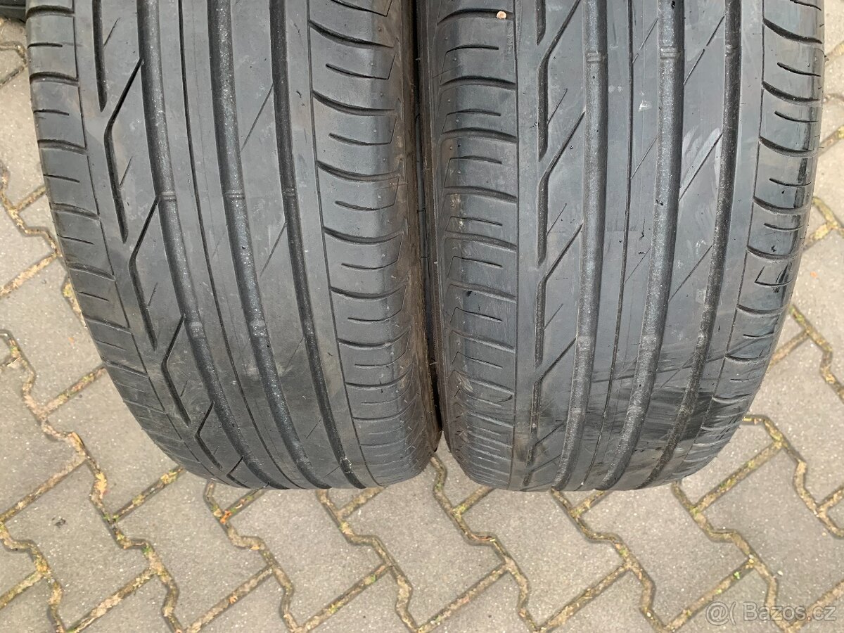 225/50/18 Bridgestone - 2