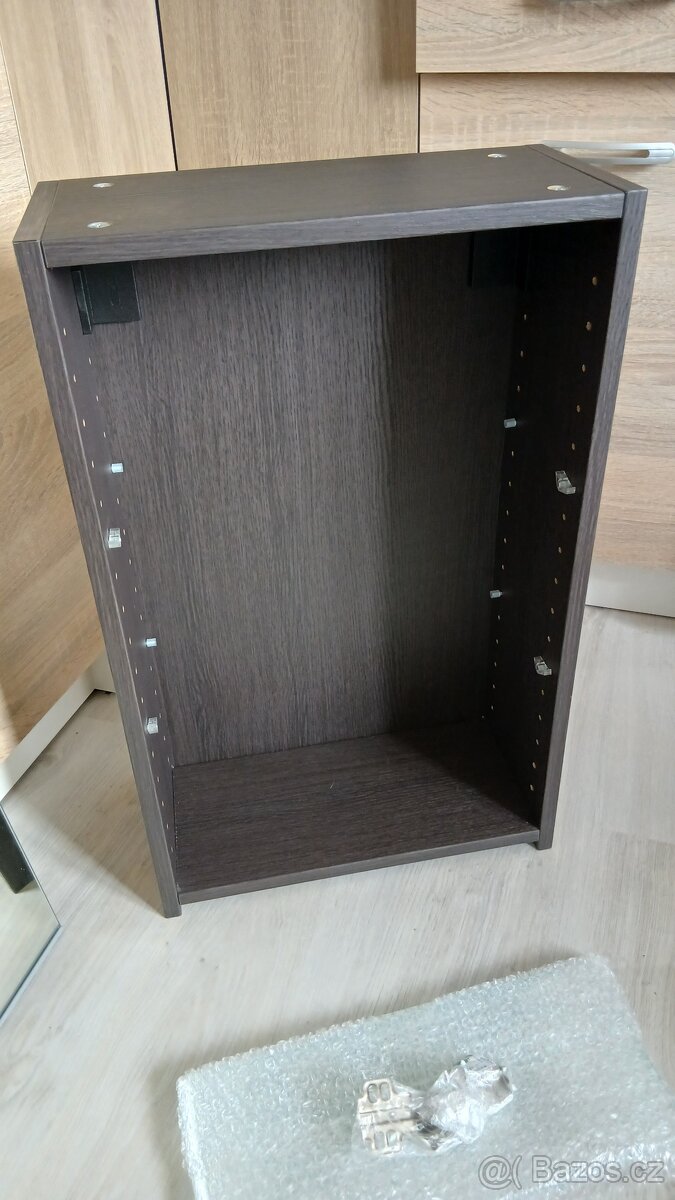 Koupelnova skrinka se zrcadlem - 2