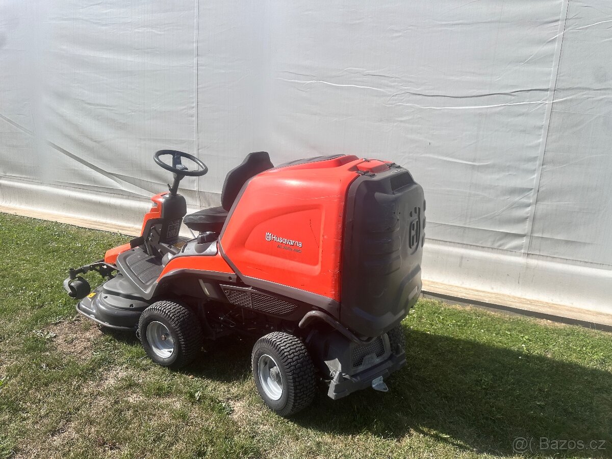 Husqvarna Rider R 320 AWD - 2