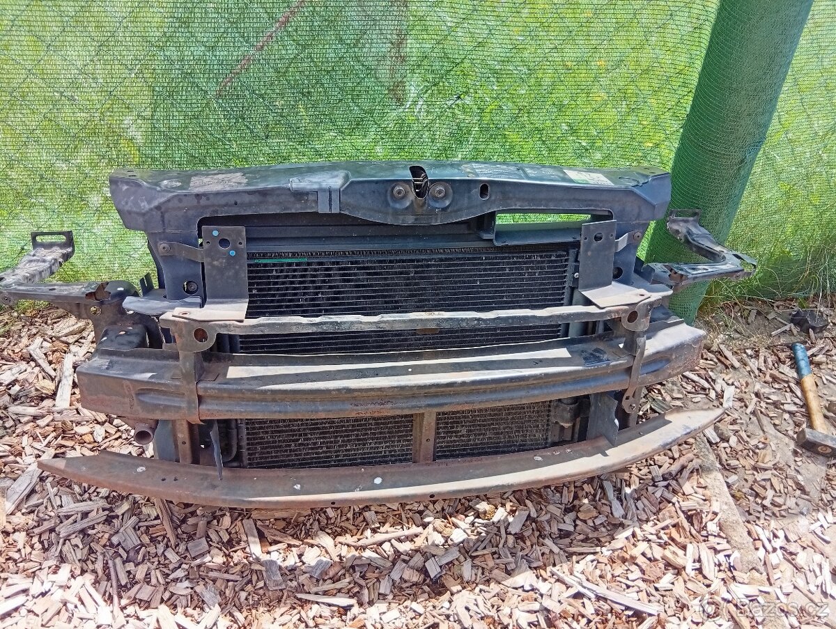 Prodám komplet chladičovou stěnu na škoda Octavia 2,1.6 75 k - 2