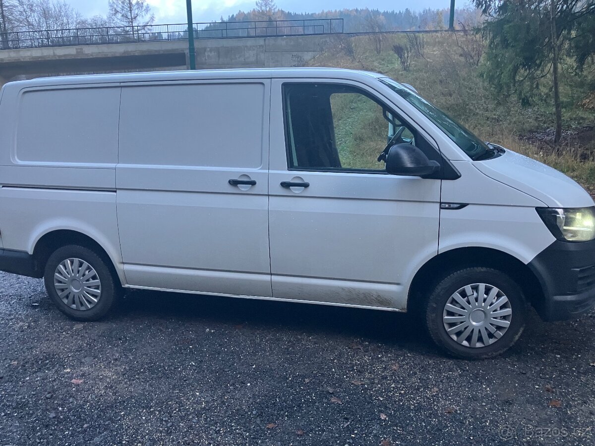 Vw transportér t6 2019 2.0 tdi 110 kw - 2