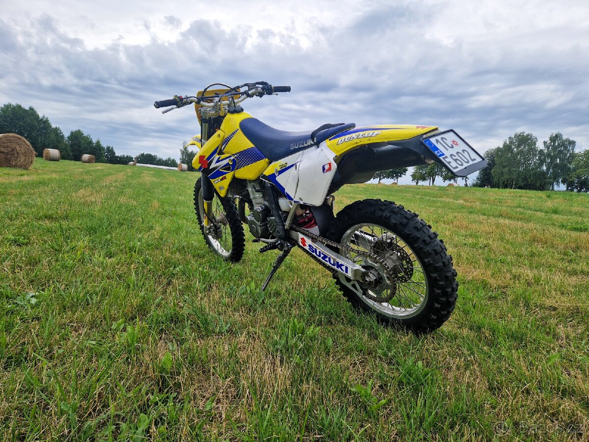 Suzuki DRZ 400E