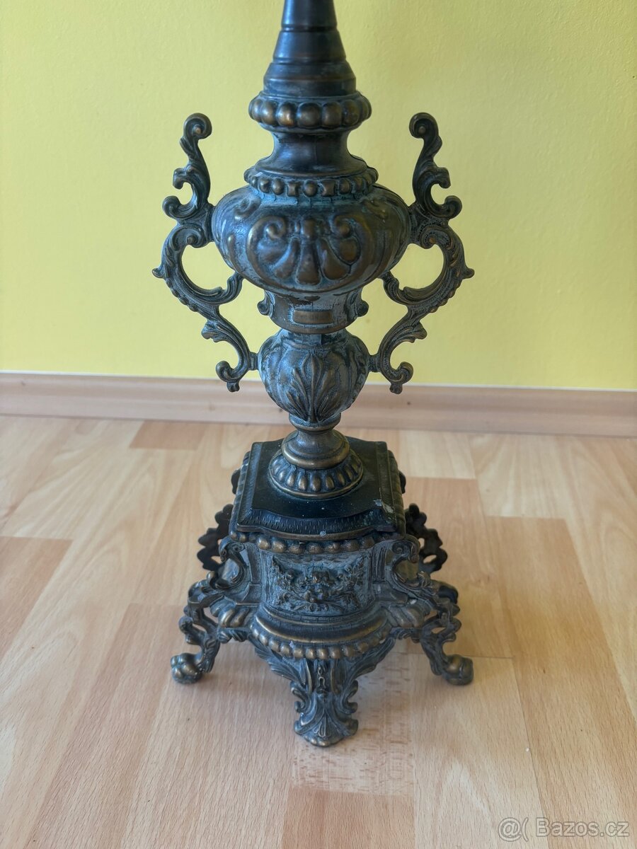 Starožitný svícen Lancini - 2