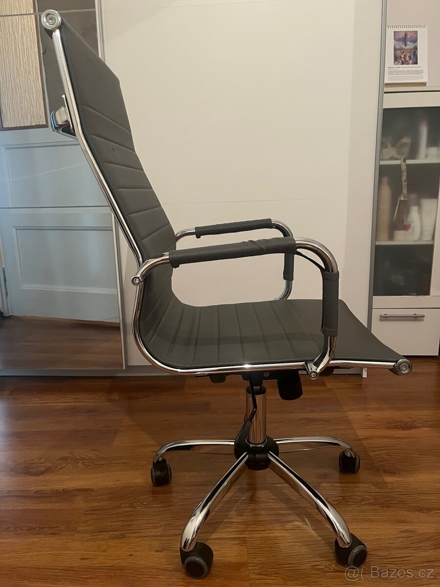 Kancelářská židle - 2