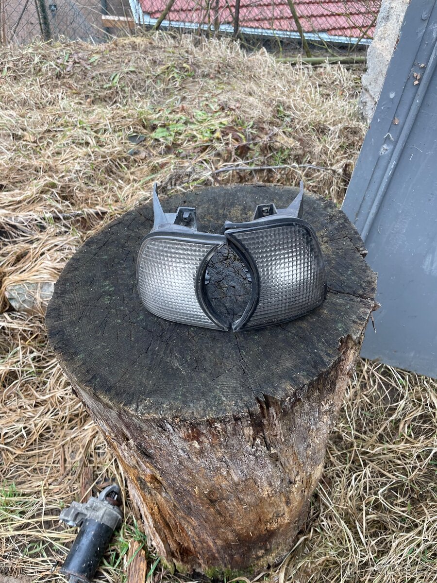 Blinkry, směrovky BMW e34 - 2