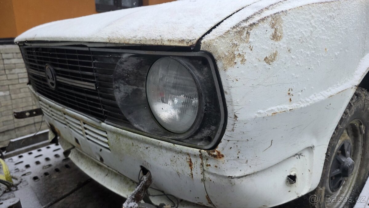 Škoda 105 bez TP - 2