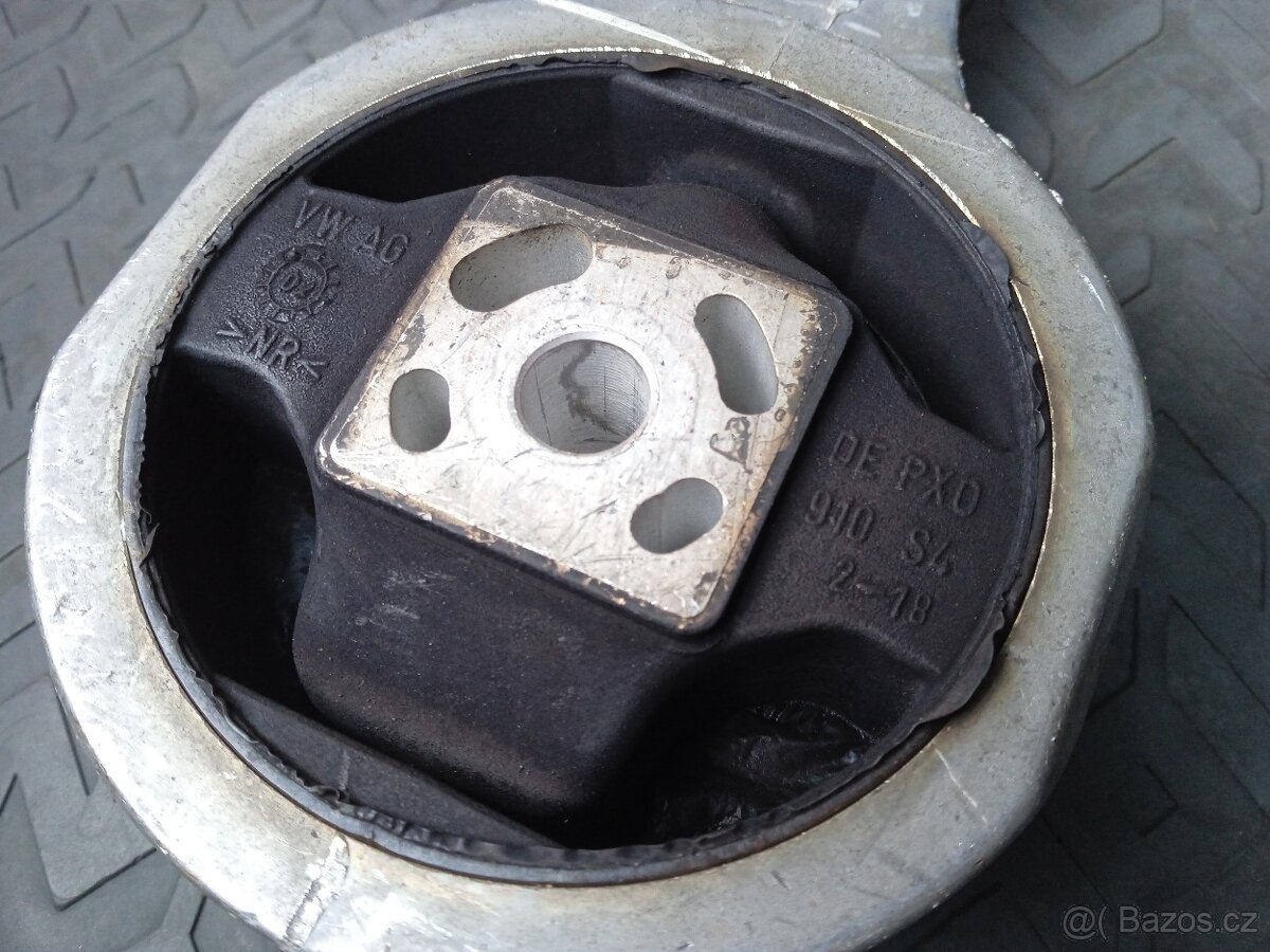 Držák motoru, silenblok, Škoda Audi Seat VW - 2