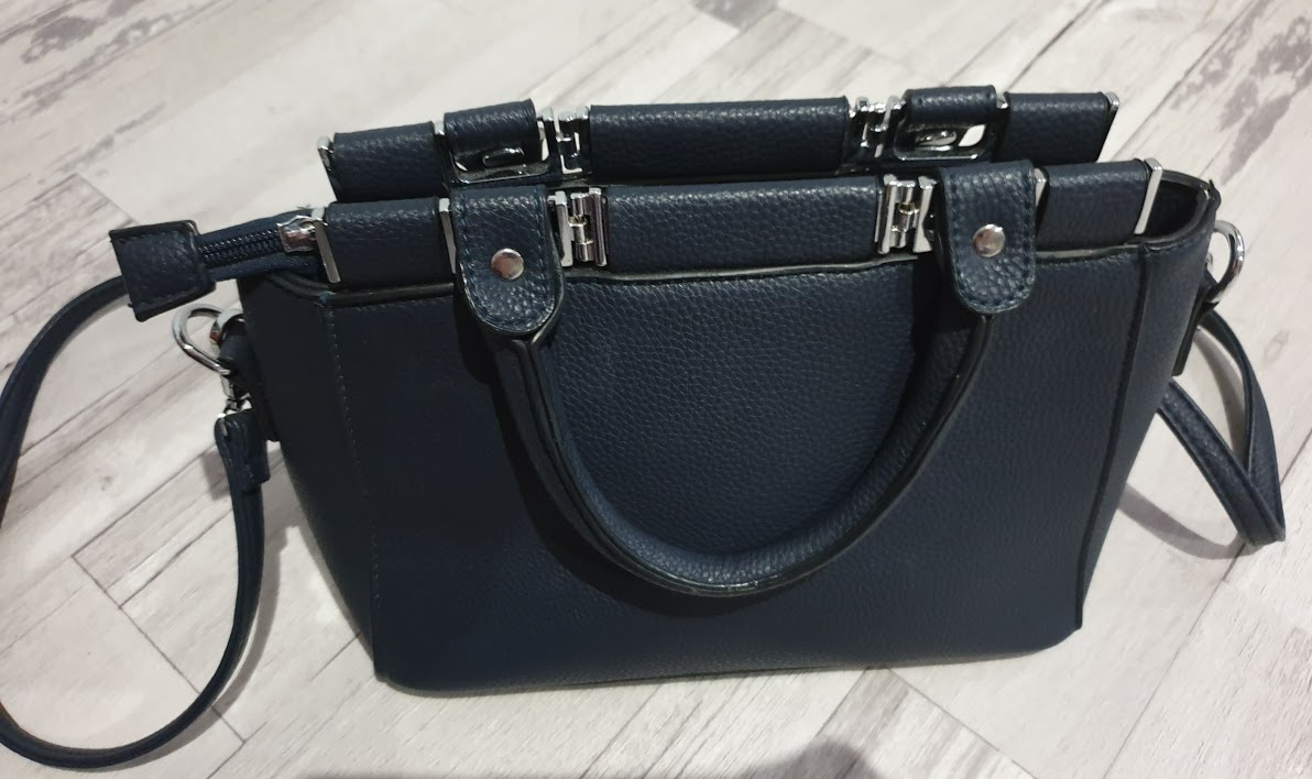 Krásná kabelka - 2