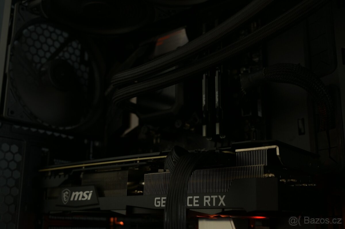 Herní PC - RTX 3080 / Ryzen 5800X / 1TB / 32GB - 2