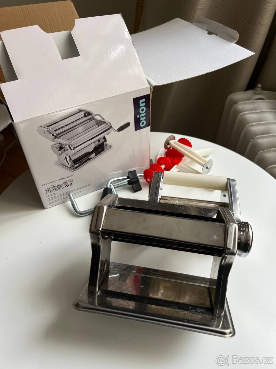 Strojek na nudle - 2