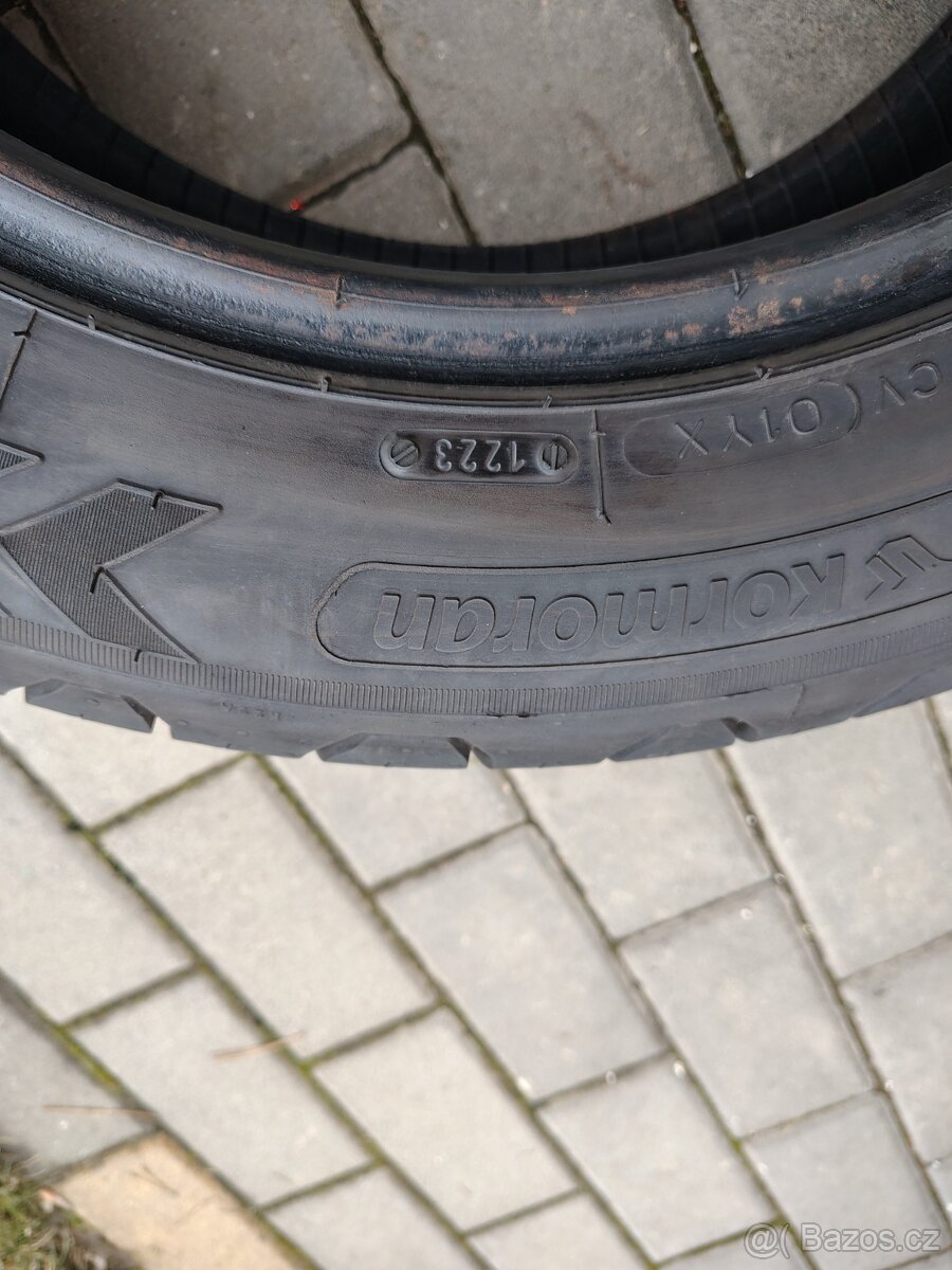 Prodám letní pneu 195/65/16c - 2