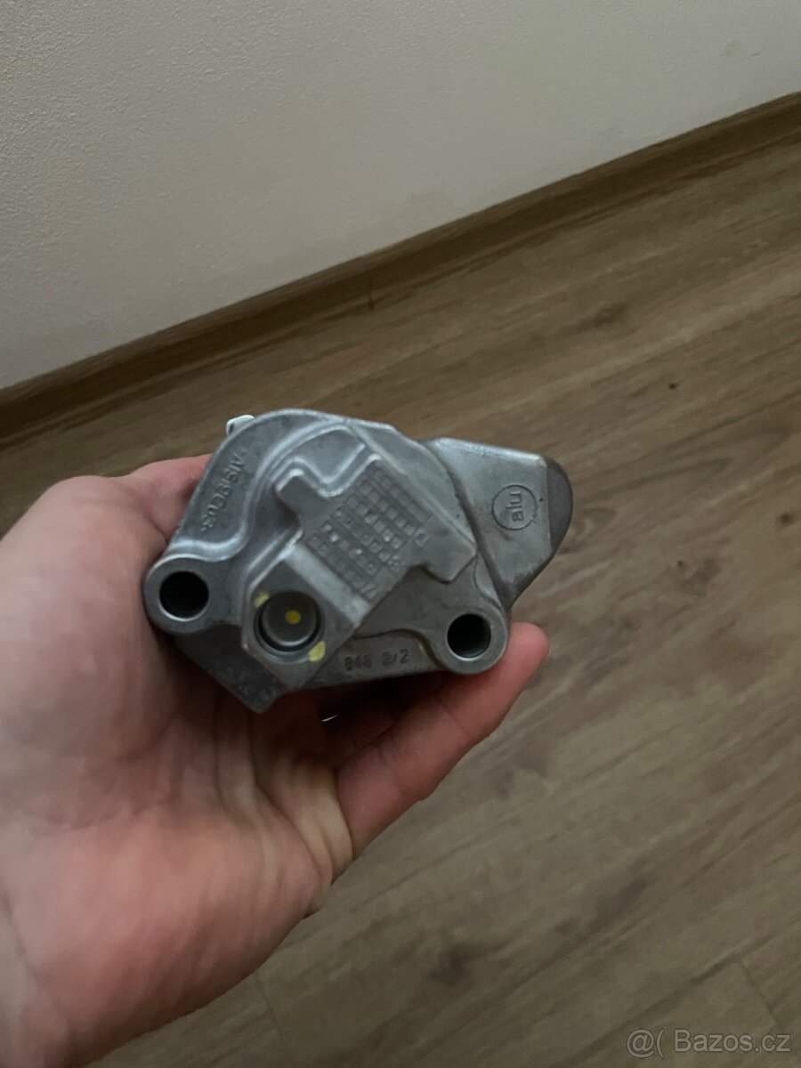 Regulační ventil motoru Volvo - 2