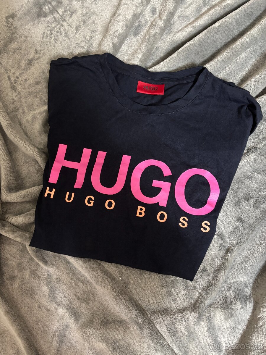 Navy pánské triko Hugo Boss Dolive - 2